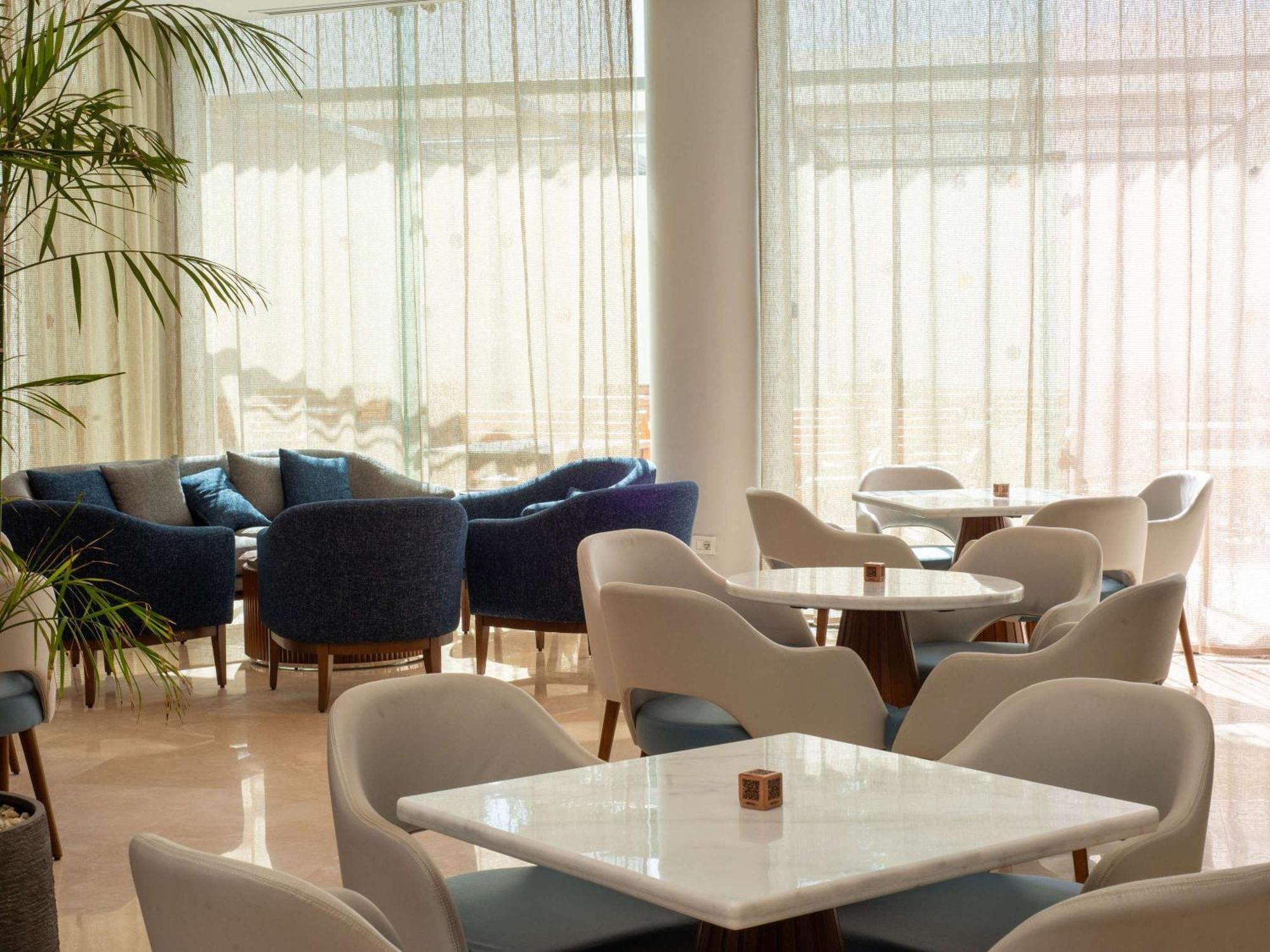 Novotel Cairo El Borg Exteriér fotografie